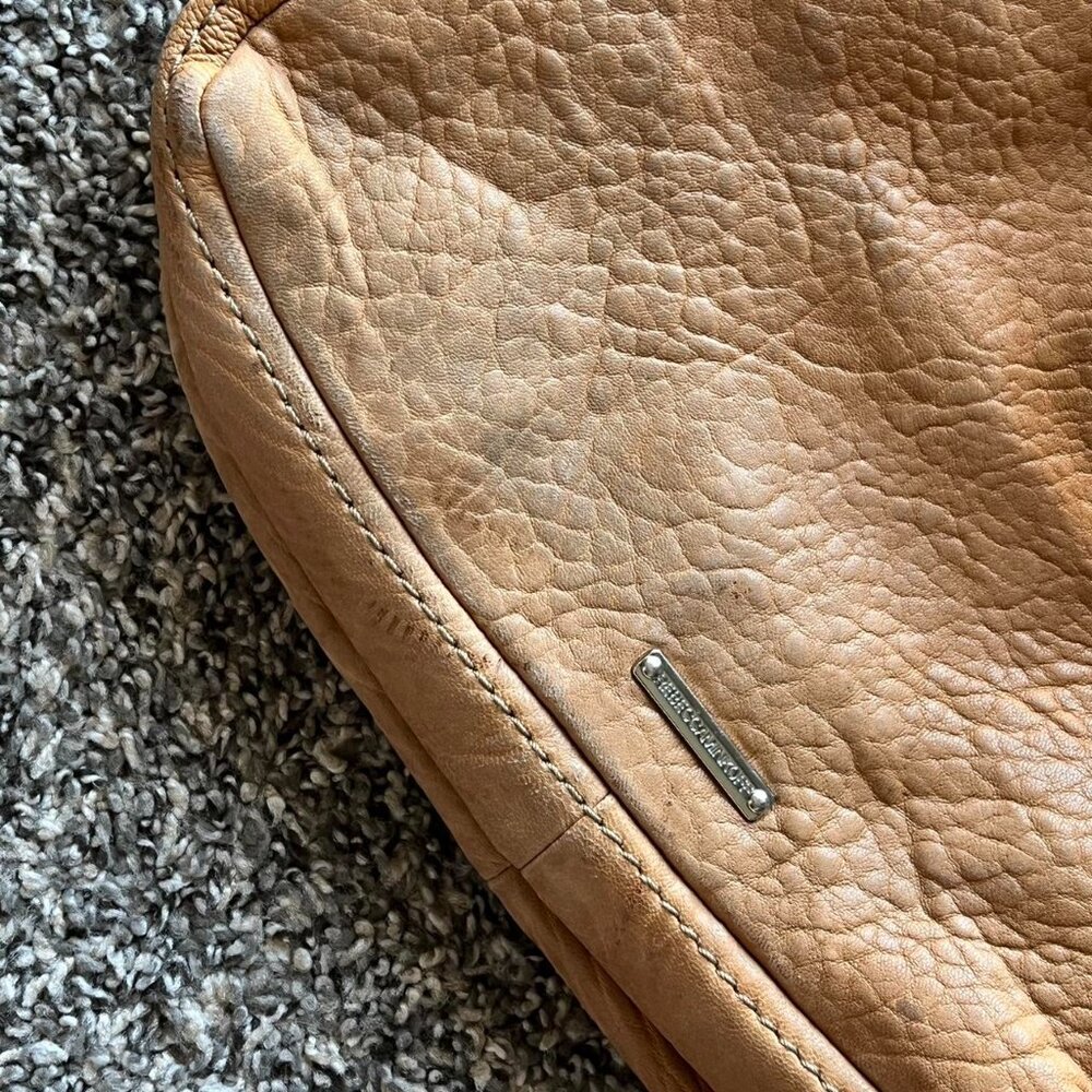 Rebecca Minkhoff Tan Pebbled Leather Shoulder Bad Studded Strap Normcore Y2K - Picture 8 of 8